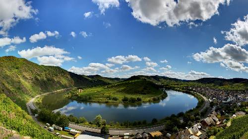 Moselschleife bei Bremm